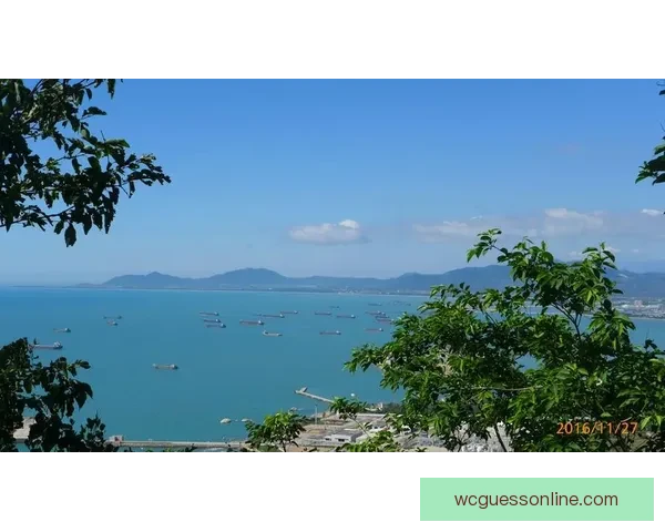 三亚联手贵州村超掀起沙滩足球山海激情对决